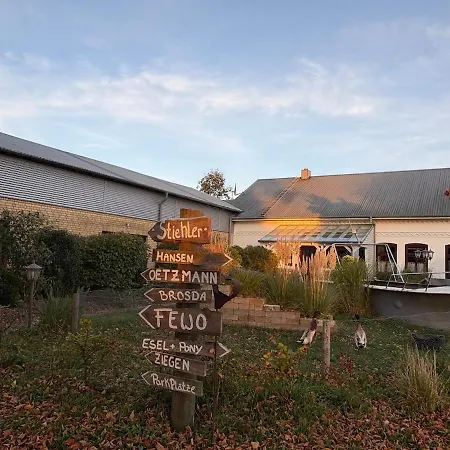 Wohnen In Der Ehemaligen Bauernstube Treia